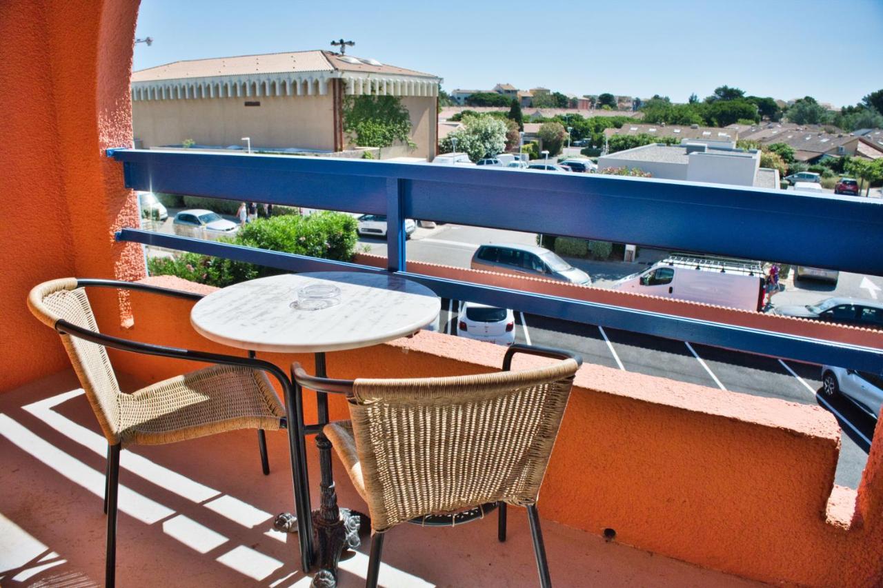 Cit'Hotel Des 2 Golfs Leucate Exteriör bild